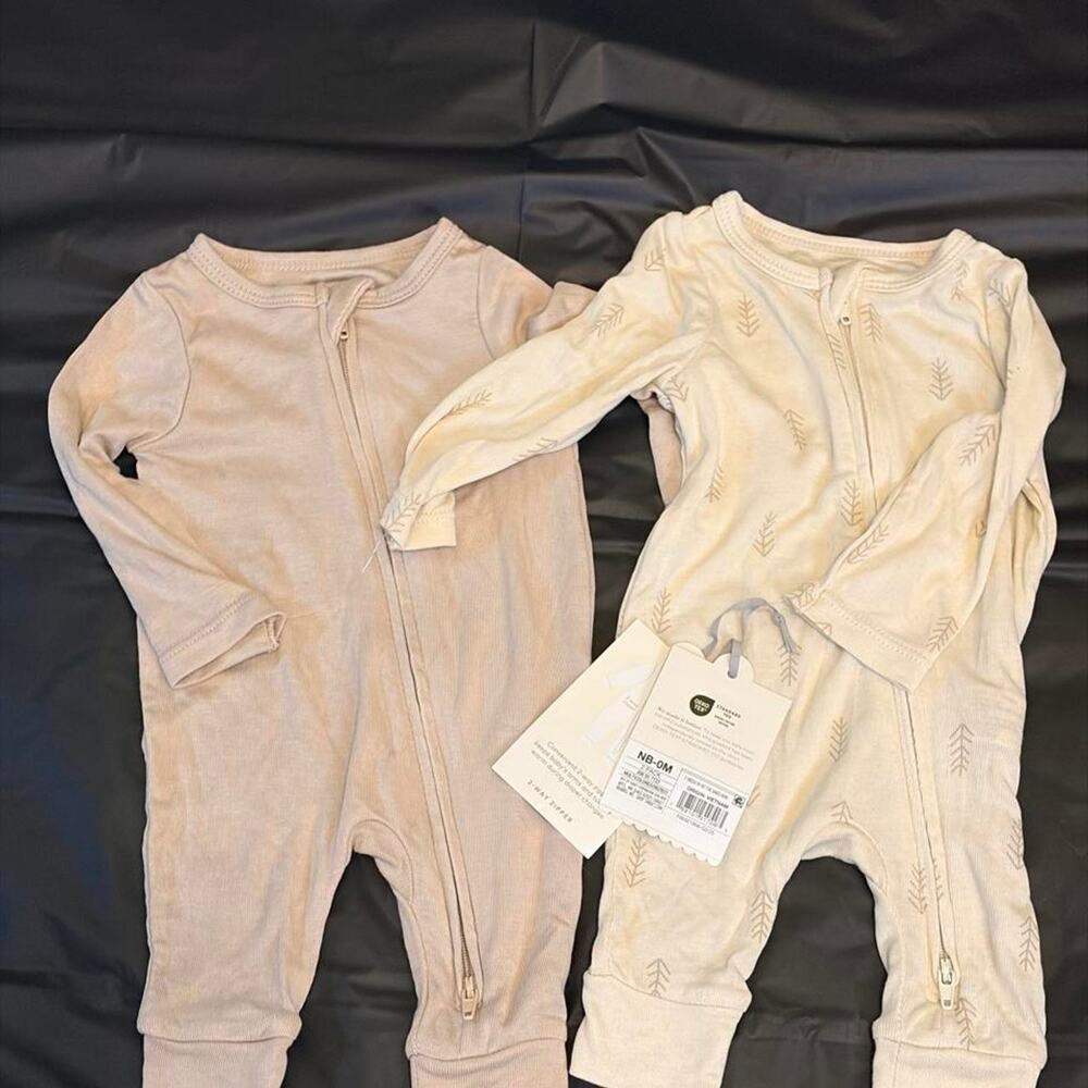 2 pack cream baby onesies